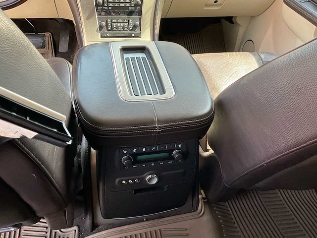 2013 cadillac escalade personenauto - afbeelding 9 van  36