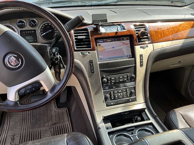 2013 cadillac escalade personenauto - afbeelding 11 van  36