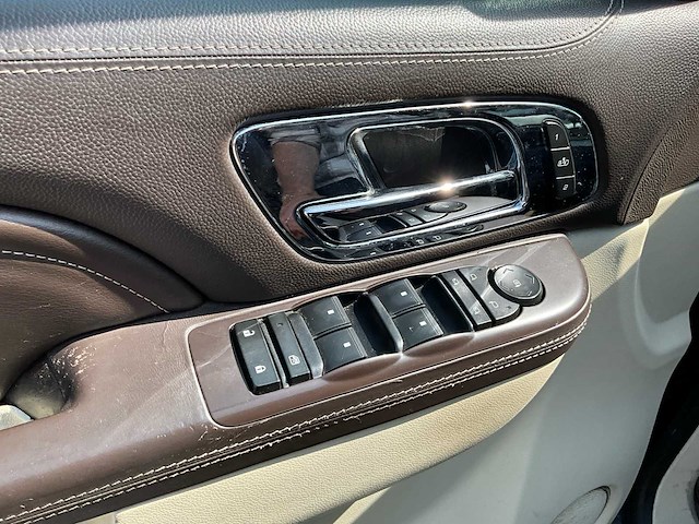 2013 cadillac escalade personenauto - afbeelding 21 van  36