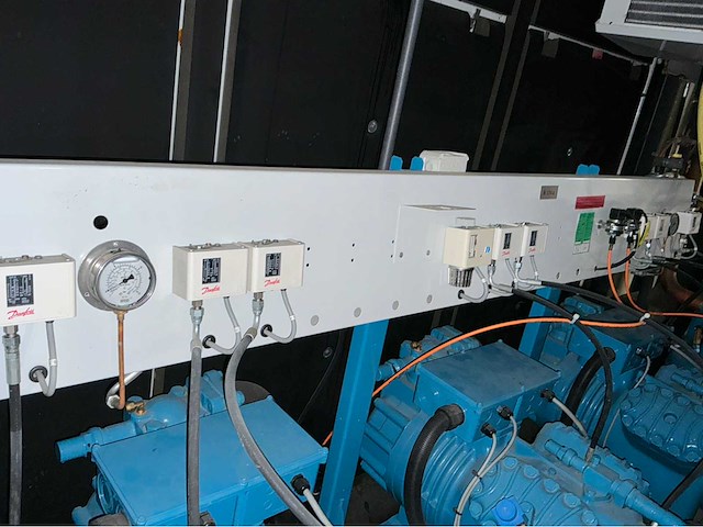 2013 carrier profroid gc6 4ms cr2+1sh4fe35/6fe50 vc industriële koelinstallatie - afbeelding 13 van  13
