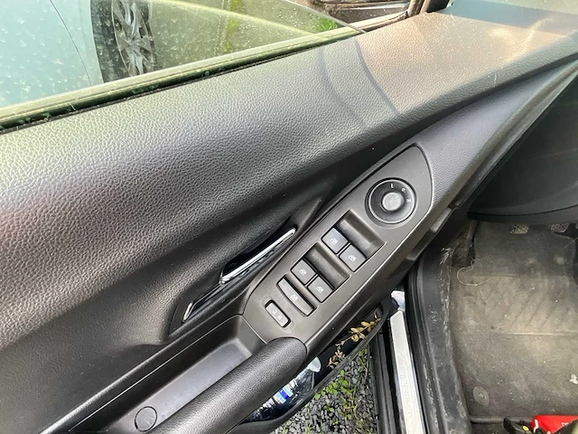 2013 chevrolet trad personenauto - afbeelding 14 van  30