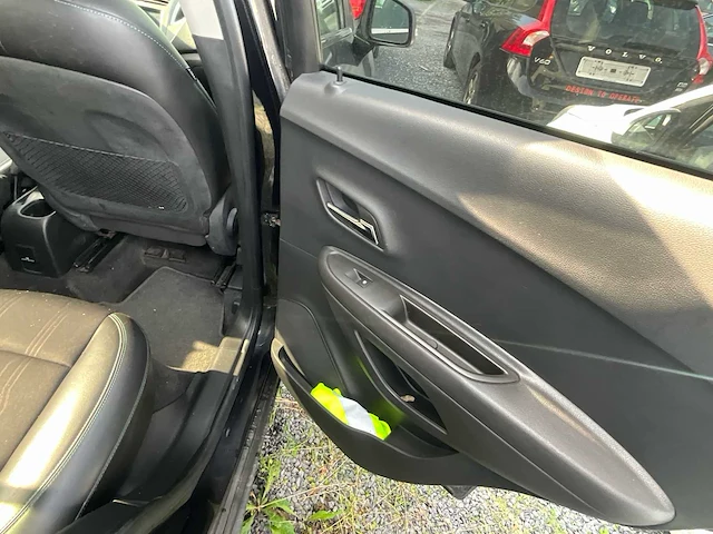 2013 chevrolet trad personenauto - afbeelding 18 van  30