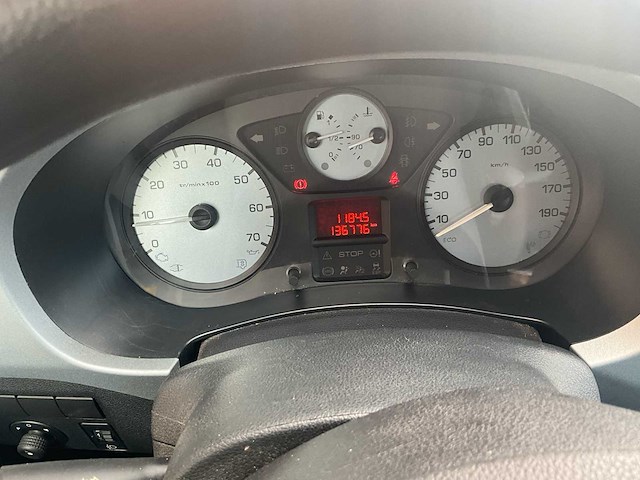2013 citroën berlingo stationwagen 137000km - benzine - afbeelding 23 van  44