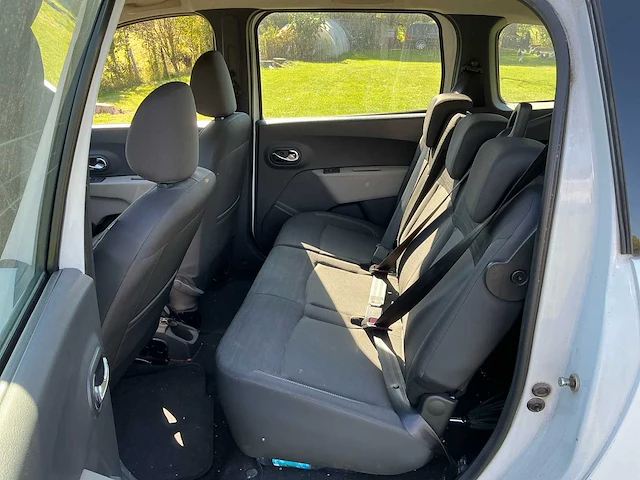 2013 dacia lodgy personenauto - afbeelding 11 van  46