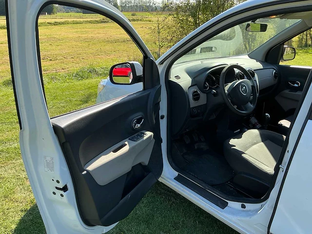 2013 dacia lodgy personenauto - afbeelding 13 van  46