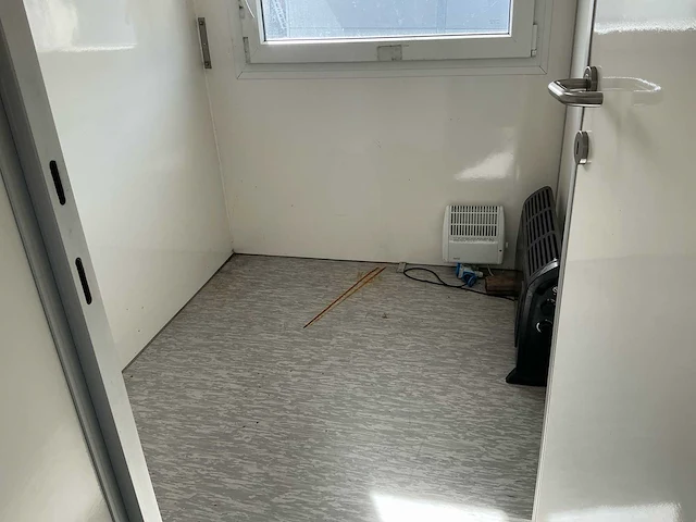 2013 eurowagon woonunit - crewcabin - afbeelding 5 van  13