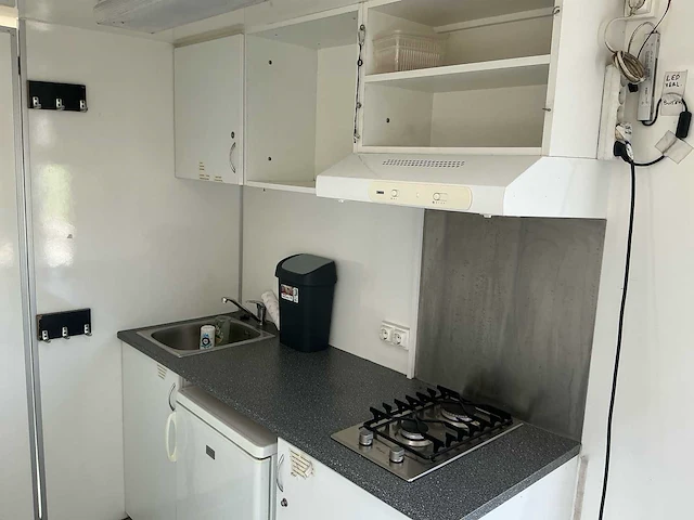2013 eurowagon woonunit - crewcabin - afbeelding 13 van  13