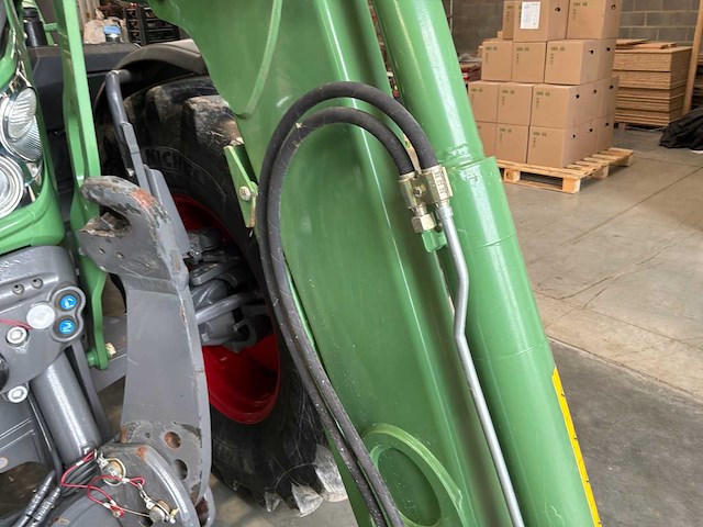 2013 fendt 513 4wd landbouwtractor - afbeelding 19 van  44