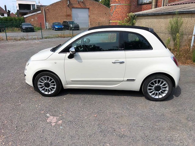 2013 fiat 500 personenauto - afbeelding 1 van  1