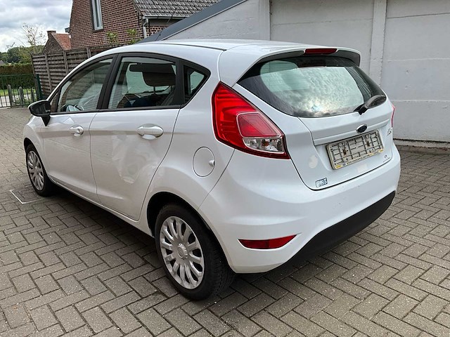 2013 ford fiesta personenauto - afbeelding 18 van  24