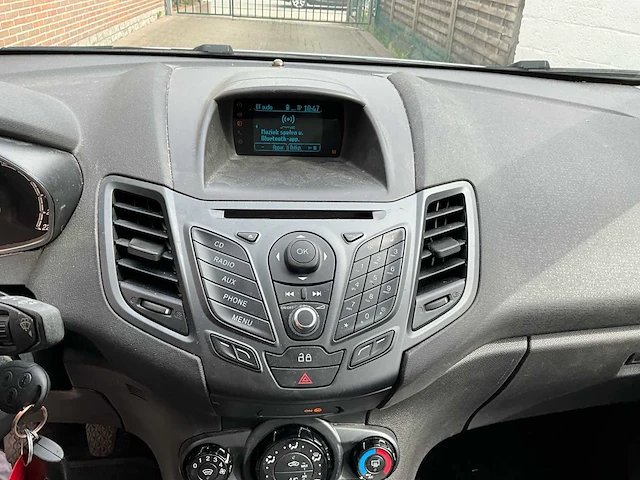 2013 ford fiesta personenauto - afbeelding 9 van  29