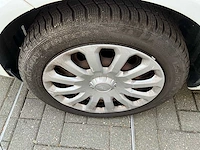 2013 ford fiesta personenauto - afbeelding 14 van  29