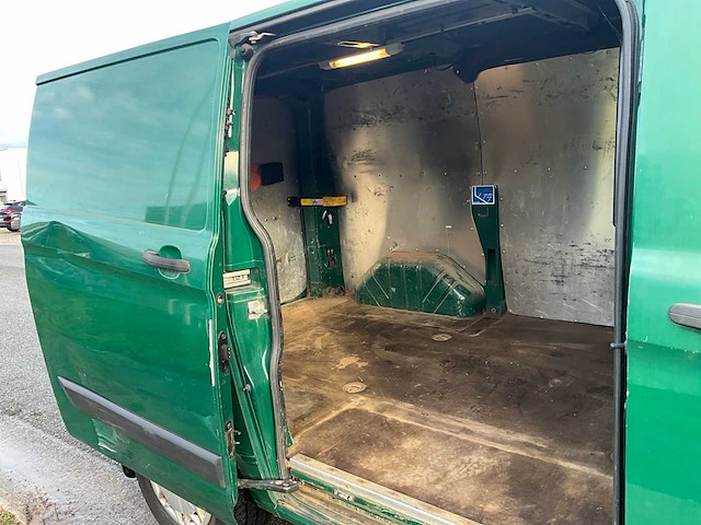 2013 ford transit custom lichte vrachtwagen - afbeelding 13 van  30