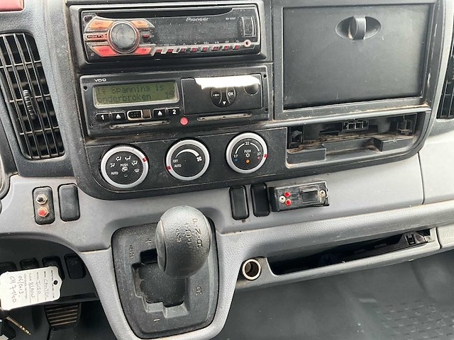 2013 fuso canter - hybride - airco - hydraulische laadklep - automaat - afbeelding 26 van  48