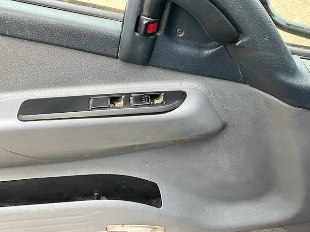 2013 fuso canter - hybride - airco - hydraulische laadklep - automaat - afbeelding 19 van  31