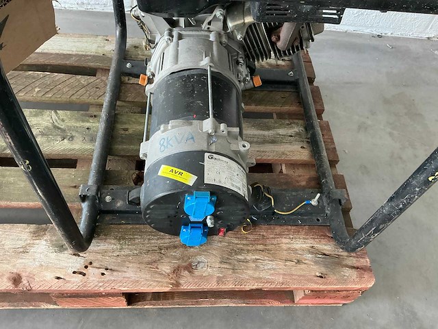 2013 genermore en8000 stroomgenerator - afbeelding 6 van  6