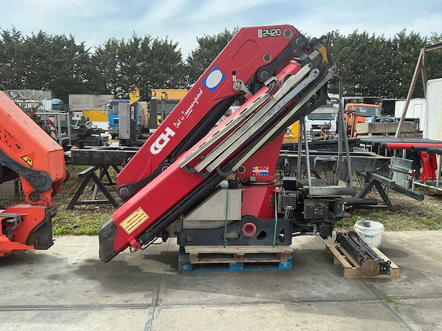 2013 hmf 2420-k3 autolaad kranen - afbeelding 1 van  12
