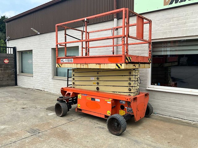 2013 holland lift hl11816 schaarlift hoogwerker - afbeelding 1 van  19