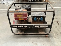 2013 honda ec5000f stroomgenerator - afbeelding 13 van  13