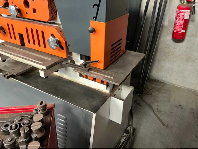 2013 hydraulic iron worker h-90ssd pons- en knipmachine - afbeelding 11 van  11