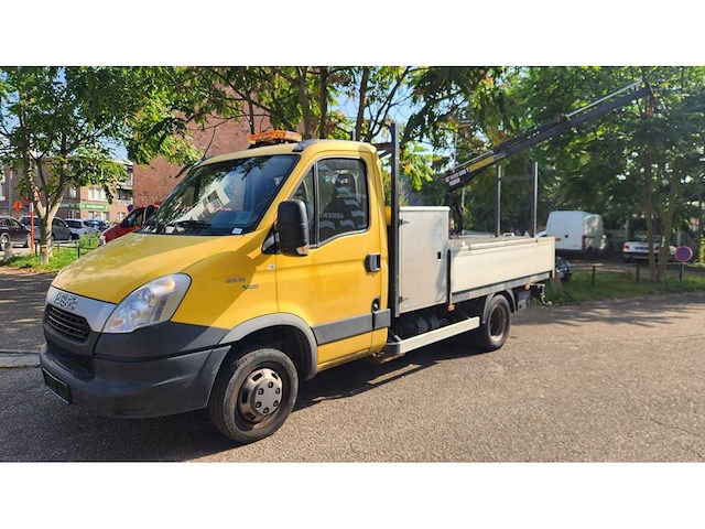 2013 iveco 40c14g 3.0d truck with crane 111.560km - afbeelding 1 van  14