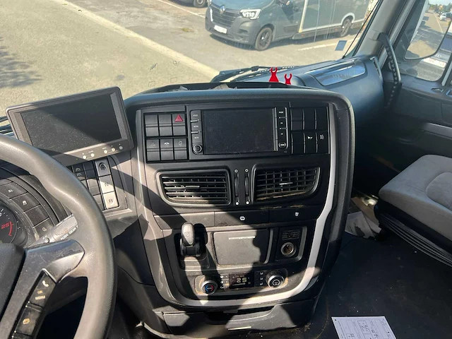 2013 iveco as440t/p vrachtwagen - afbeelding 17 van  33