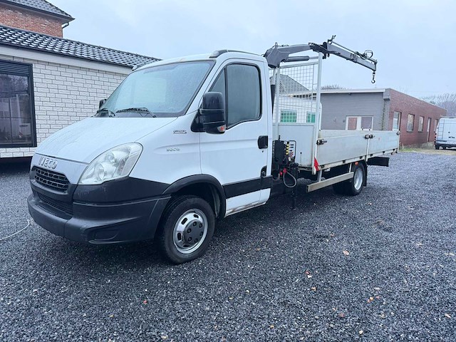 2013 iveco daily met kraan - afbeelding 1 van  26