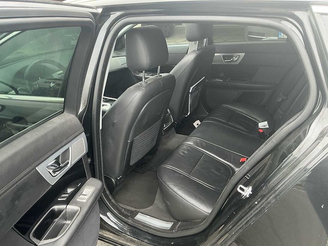2013 jaguar xf sportbrake personenauto - afbeelding 14 van  32