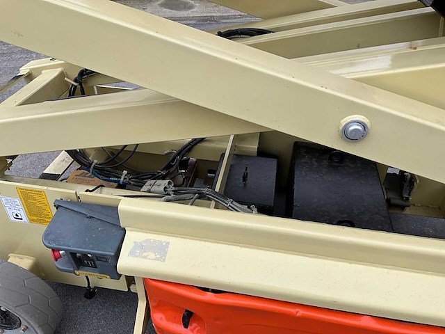 2013 jlg 2646es schaarlift - afbeelding 24 van  32