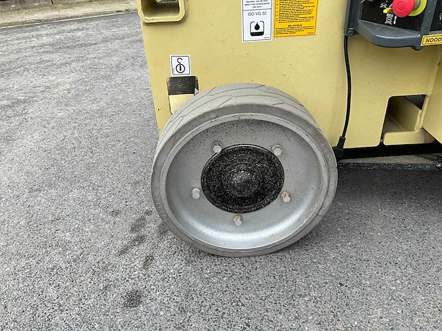 2013 jlg 2646es schaarlift - afbeelding 31 van  32