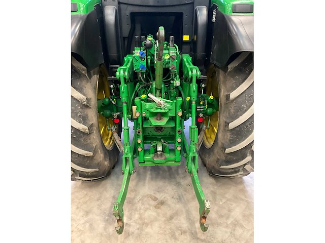 2013 john deere 6105r vierwielaangedreven landbouwtractor - afbeelding 13 van  29