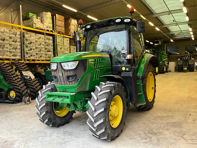 2013 john deere 6105r vierwielaangedreven landbouwtractor - afbeelding 12 van  29