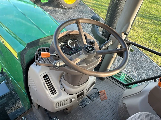 2013 john deere 6210r vierwielaangedreven landbouwtractor - afbeelding 14 van  34