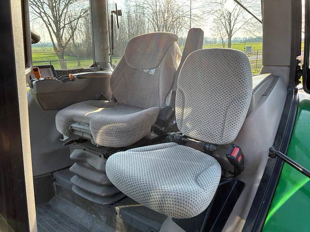 2013 john deere 6210r vierwielaangedreven landbouwtractor - afbeelding 25 van  34