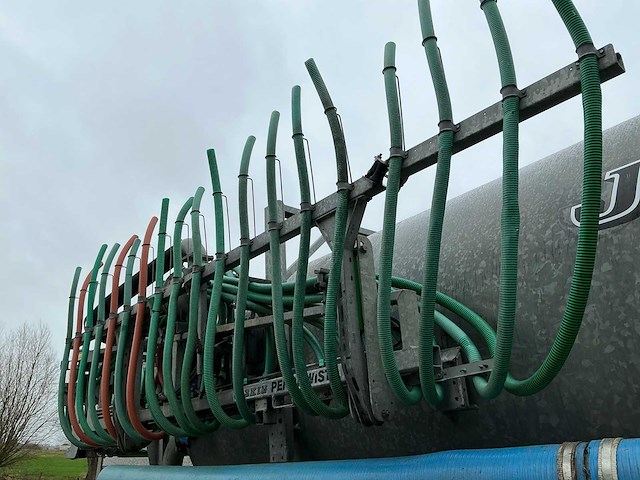 2013 joskin 16000 ts akker- en graslandbemester - afbeelding 18 van  42