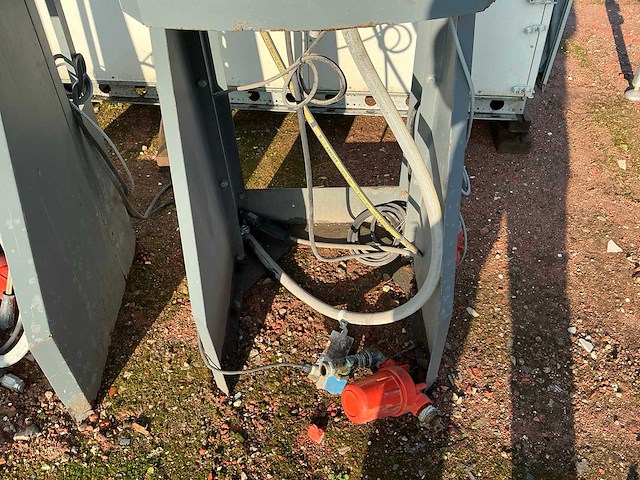 2013 kärcher hd 9/18-4 st stationaire koudwater hogedrukreiniger - afbeelding 5 van  6