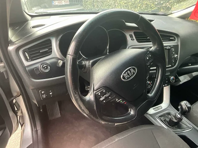 2013 kia cee'd - personenauto - afbeelding 23 van  23