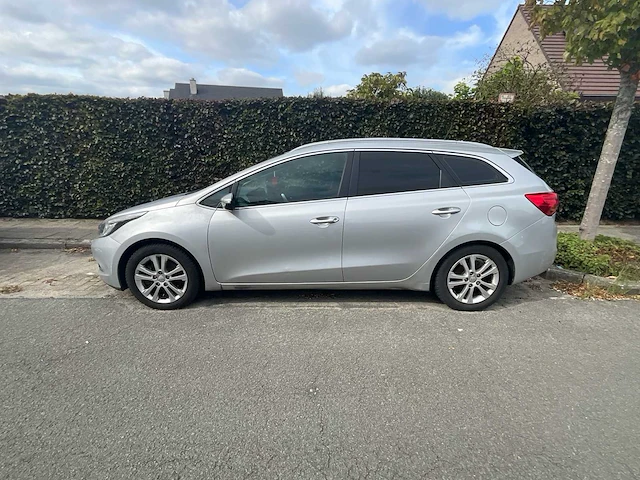 2013 kia cee'd - personenauto - afbeelding 2 van  23