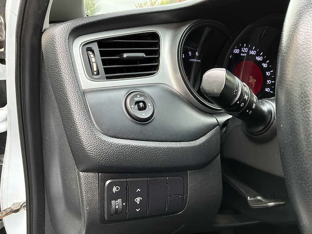 2013 kia cee'd jd 1.4 crdi 90 auto - afbeelding 12 van  41