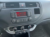 2013 kia new rio - afbeelding 1 van  4