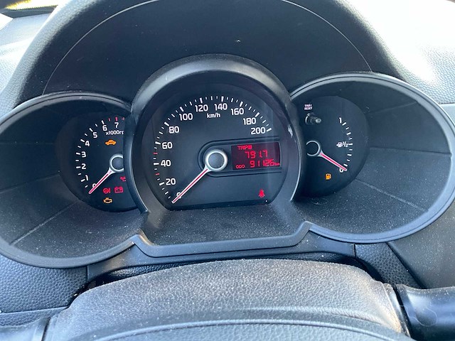 2013 kia picanto - benzine - airco - afbeelding 20 van  44