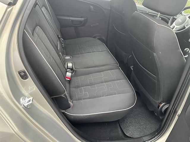 2013 kia venga - afbeelding 28 van  42