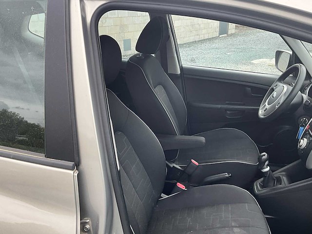 2013 kia venga - afbeelding 35 van  42