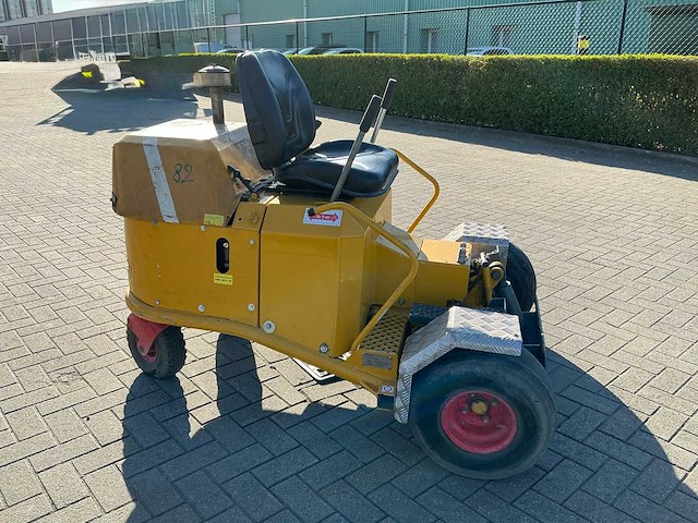 2013 knikmops 50 shovel - afbeelding 14 van  17