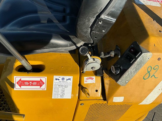 2013 knikmops 50 shovel - afbeelding 3 van  10