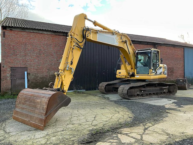 2013 komatsu hb 215 lc - 1 rupsgraafmachine - afbeelding 1 van  28