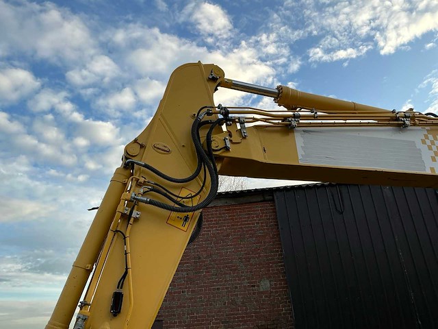 2013 komatsu hb 215 lc - 1 rupsgraafmachine - afbeelding 14 van  28