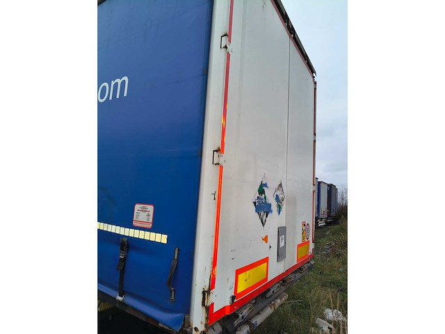 2013 krone sd semi-zeiltrailer - afbeelding 9 van  13
