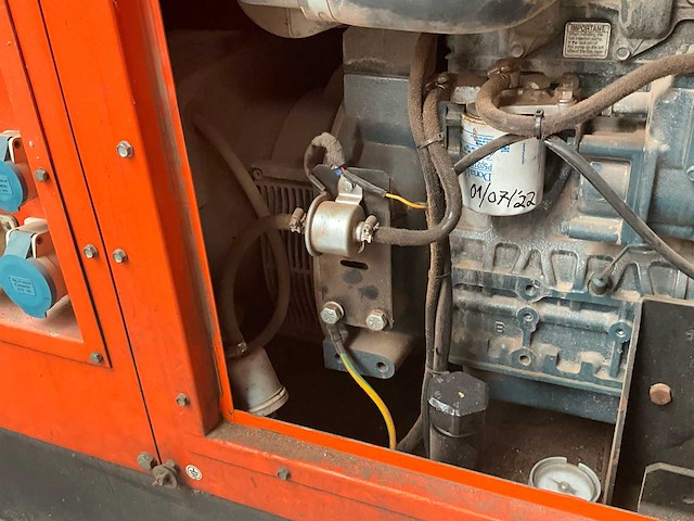 2013 kubota ac3140q stroomgenerator - afbeelding 14 van  32
