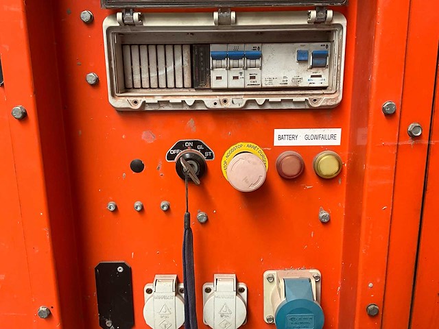 2013 kubota ac3140q stroomgenerator - afbeelding 30 van  32